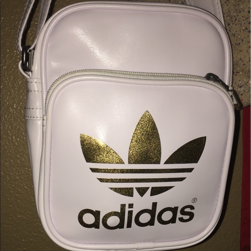 💎SALE $30💎Adidas Crossbody Satchel