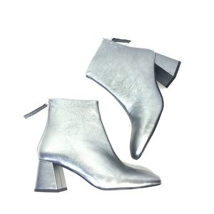 TOPSHOP metallic silver boots heels