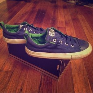 Converse slip on shoes, 10 toddler