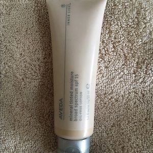 Aveda Tinted Moisturizer Inner Light