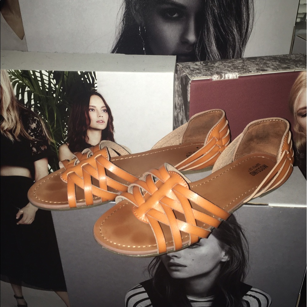 Women's Strappy Flat Huarache Sandals Mossimo Co