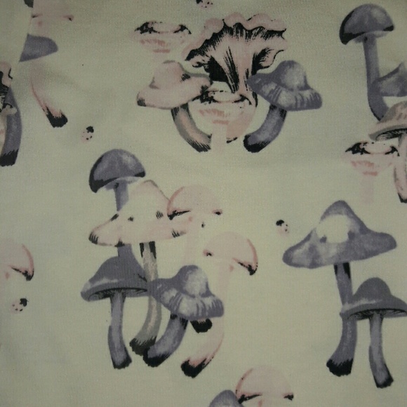 Victoria Beckham Baby Mushroom Bodysuit - Picture 8 of 8