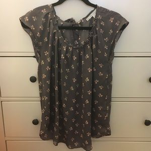 Large Flowy Grey Lauren Conrad Top