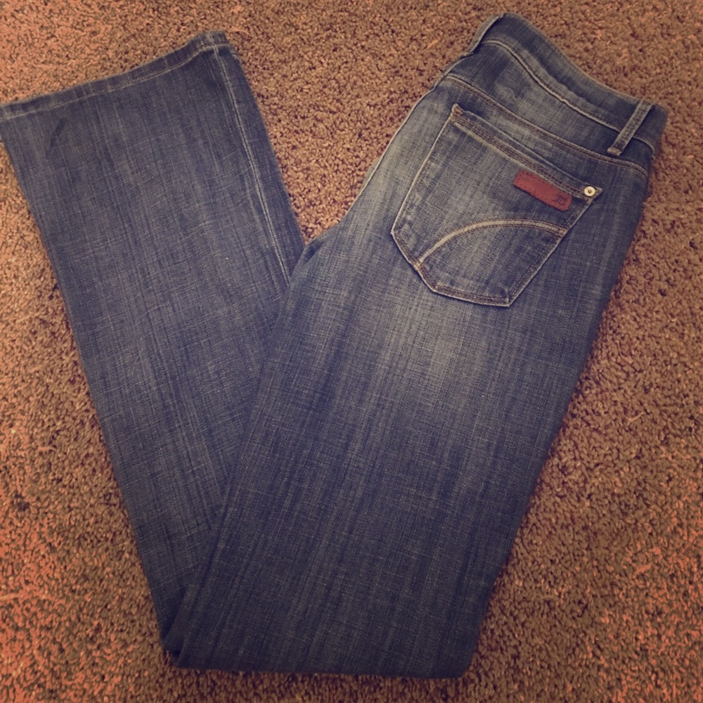 SOLD. Joe's Jeans