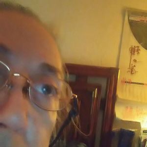 Meet your Posher, Nora