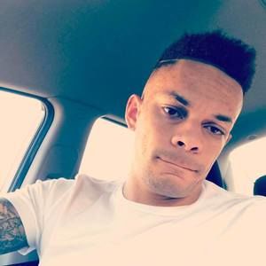 Meet your Posher, Corey