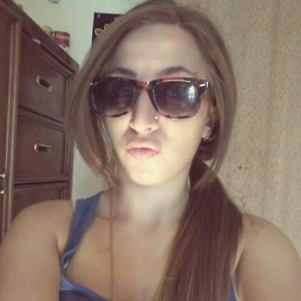 Meet your Posher, Jasmine