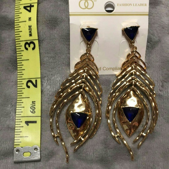 SOLD LEADER JEWELRY EARRINGS PROM - Picture 5 of 8