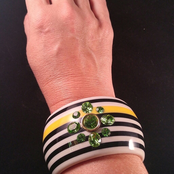 Juicy Couture Bangle Bracelet - Picture 3 of 3