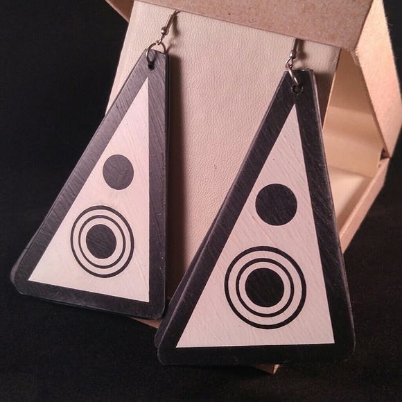 Large Novica Record Earings - Picture 1 of 4