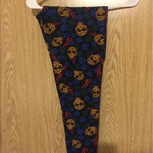 Unicorn Lularoe skull leggings 🦄🦄🦄