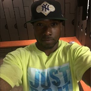 Meet your Posher, Dwaine