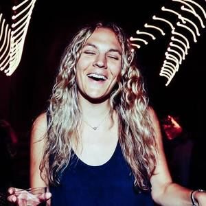 Meet your Posher, Sally