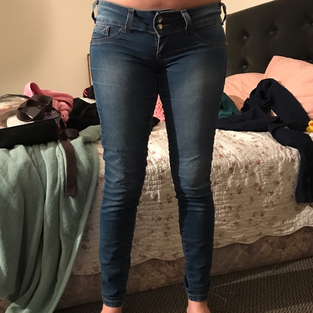 Low waisted jeans pants