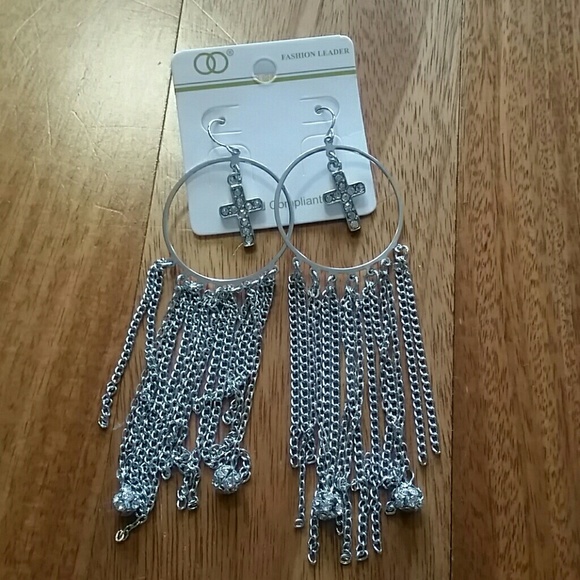 SOLD EARRINGS HOOP CROSS - Picture 2 of 8