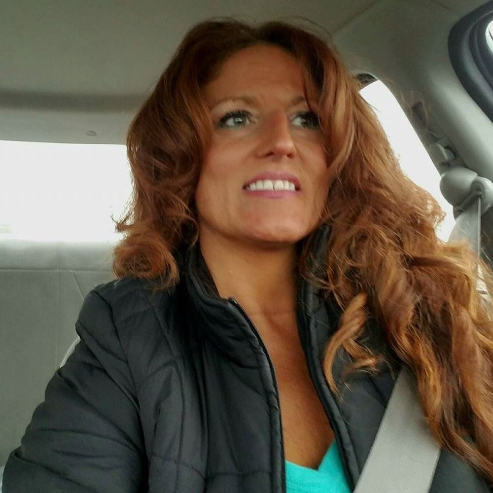 Meet your Posher, Regina