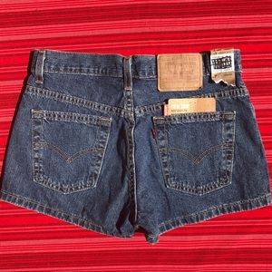 Levi's 505 Denim Shorts Jr. Size 7 Levi's 505 Denim Shorts Jr. Size 7