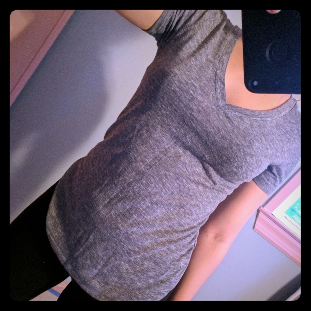 Vintage V- Neck Tee Size XS