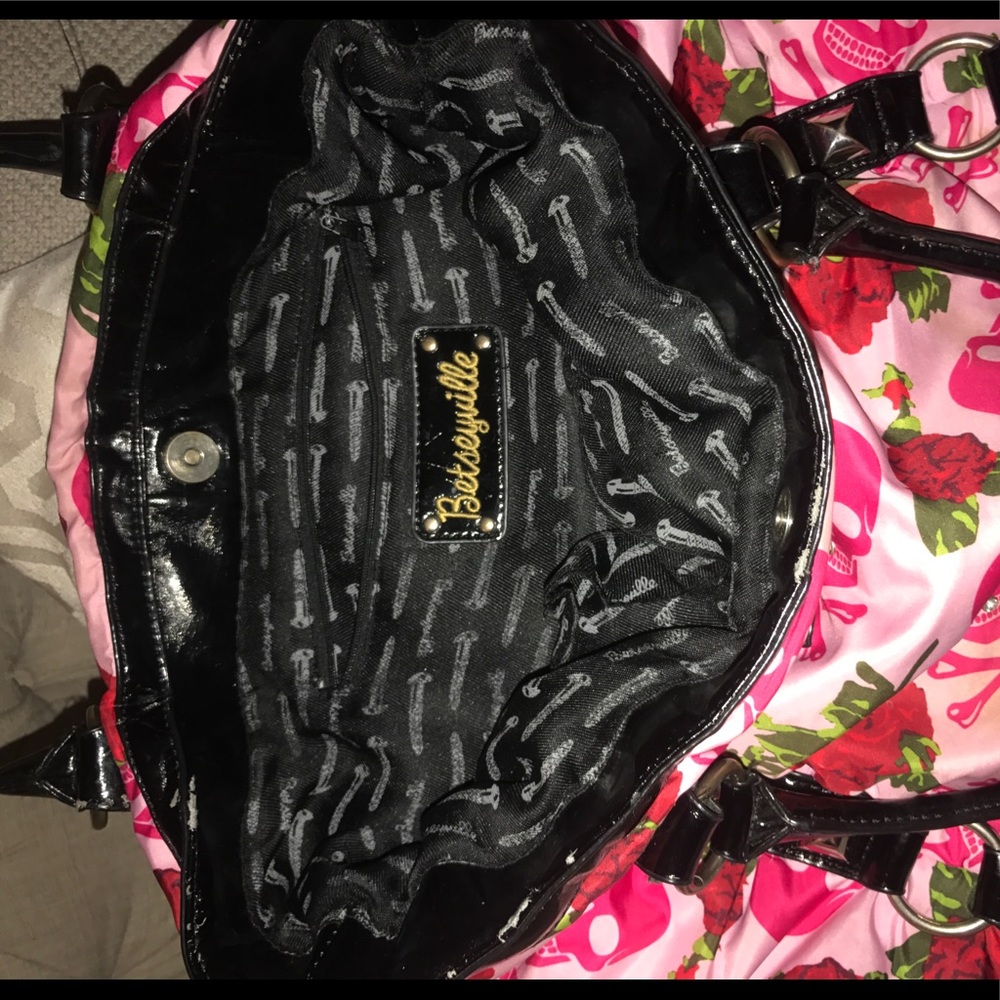 Bag - Picture 2 of 3