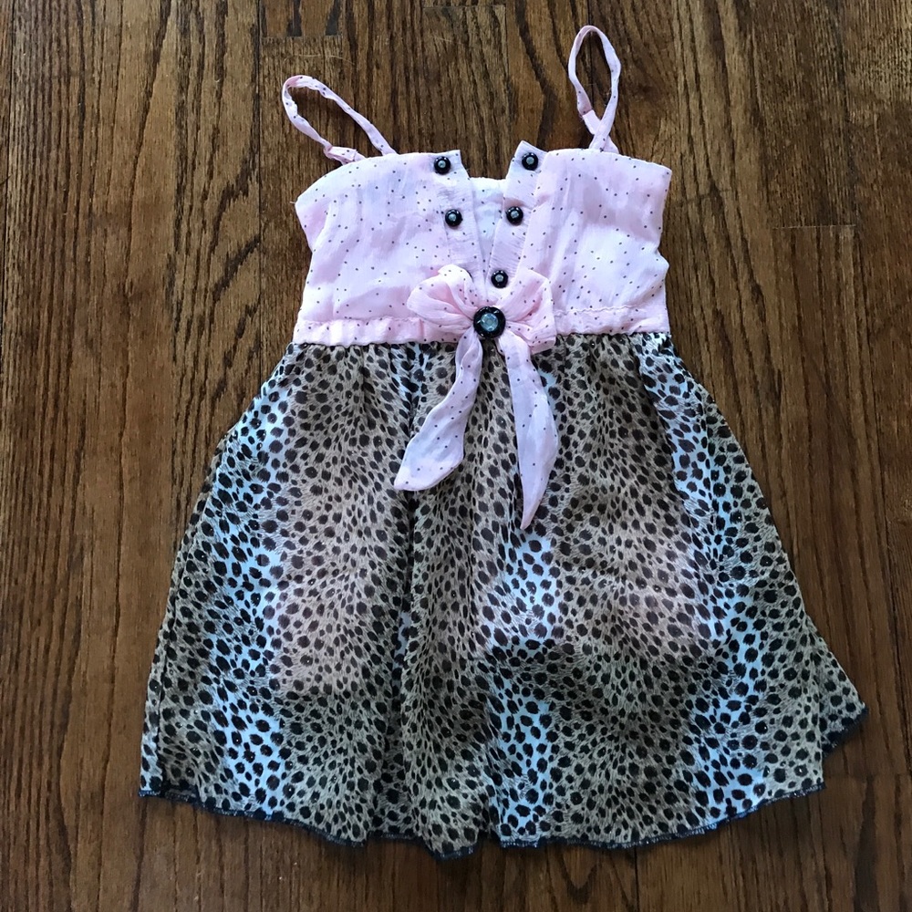 Girls dress