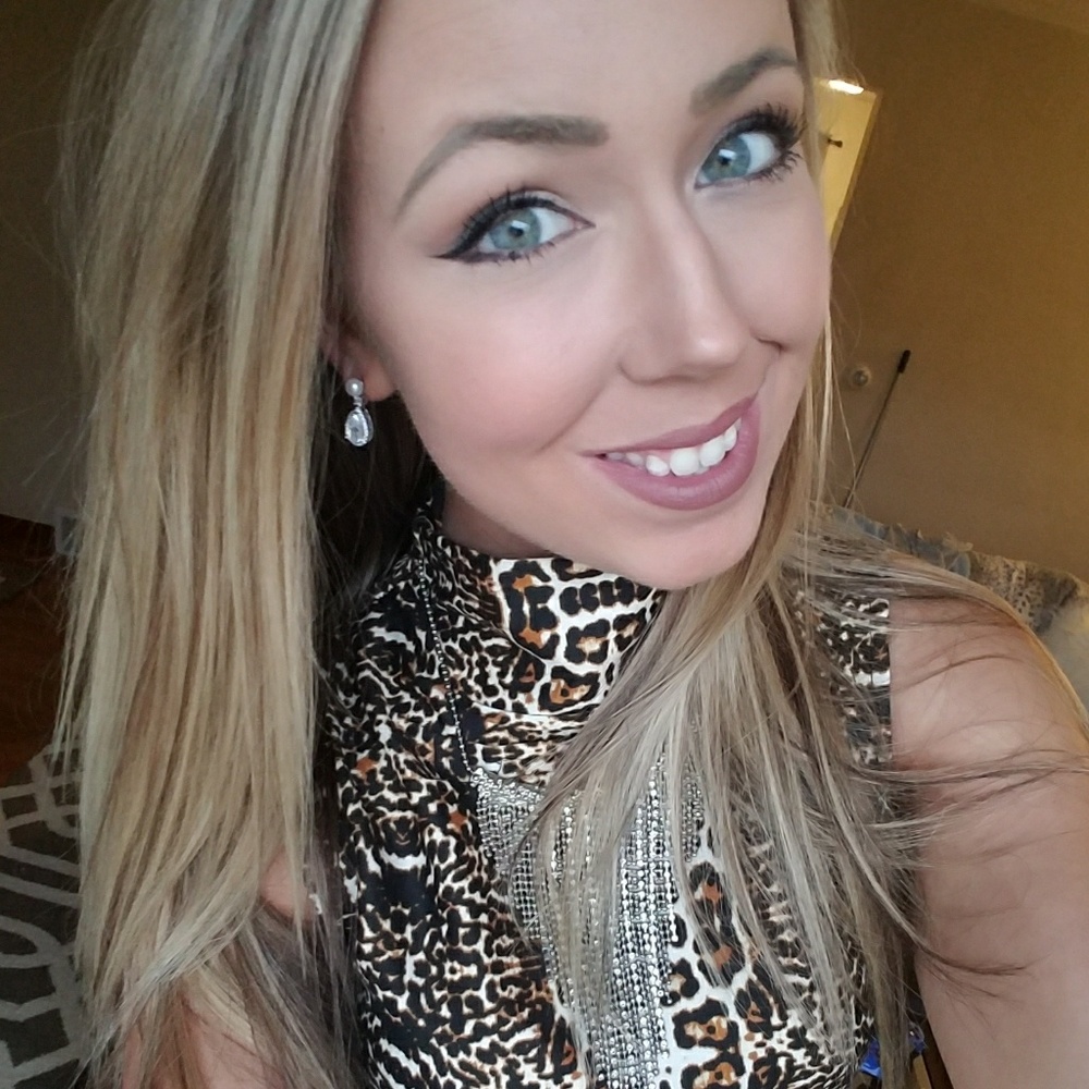 Meet your Posher, Amanda