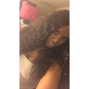 Meet your Posher, Lucy