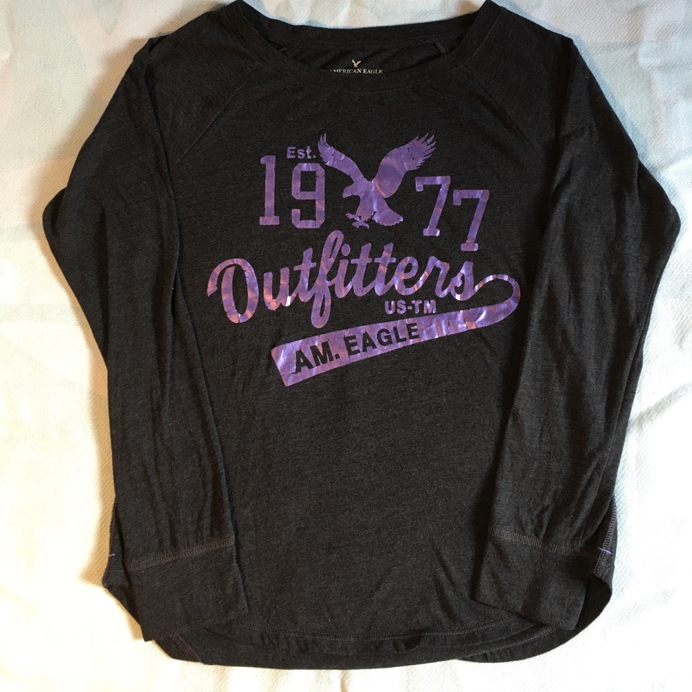 American Eagle soft long sleeve T shirt size small
