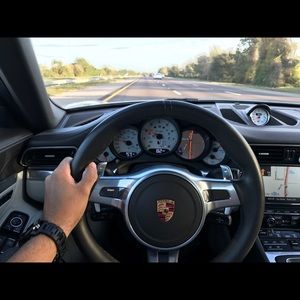 Meet your Posher, Javier