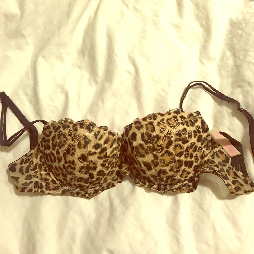Super cute VS Pink bra