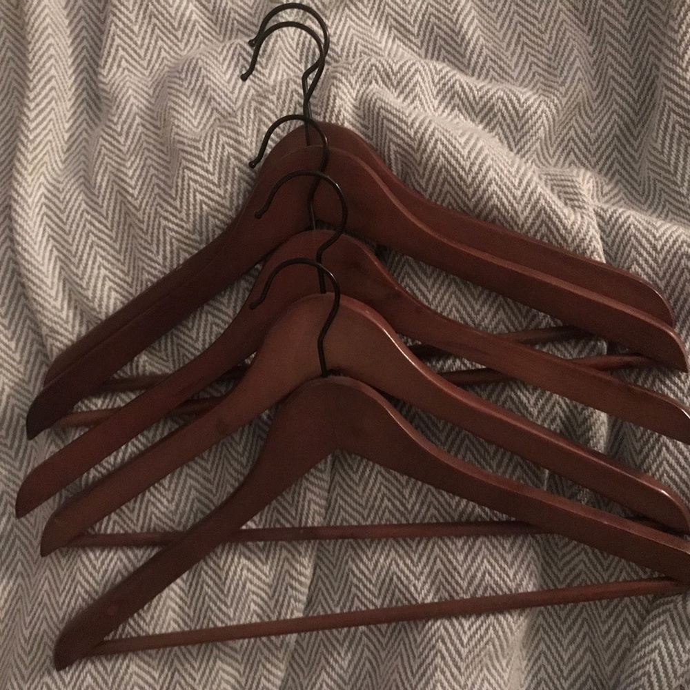 5 piece set of wooden hangers