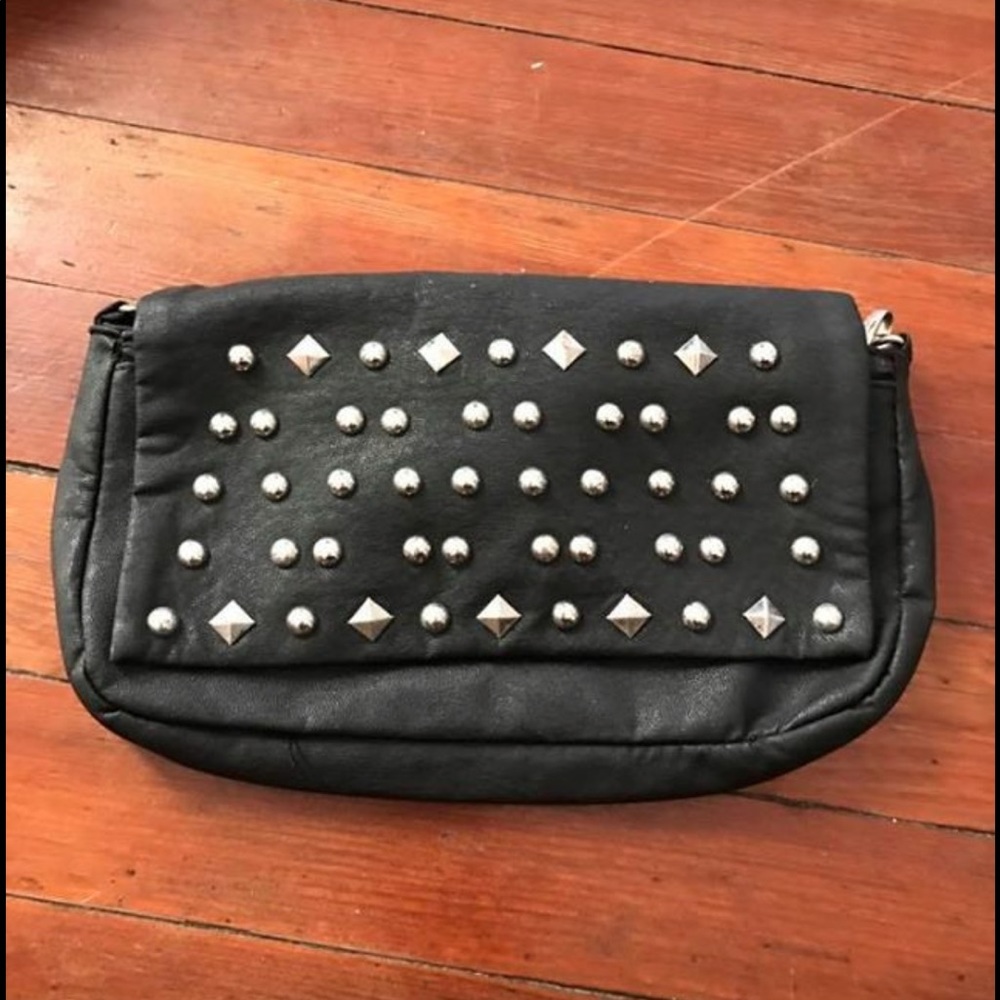 Crossbody