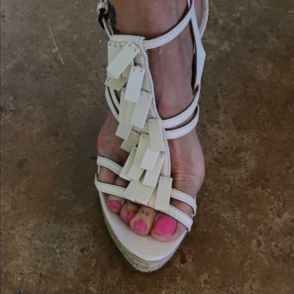 Brand New in box Herve Leger Cream Leather Size 37