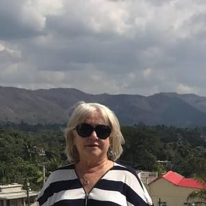 Meet your Posher, Mercy