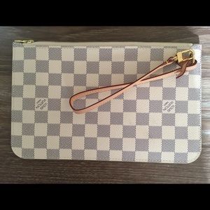 Authentic Louis Vuitton Damier Azur Pochette