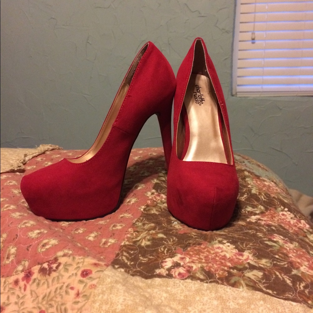 Charlotte Russe red pumps! Like brand new