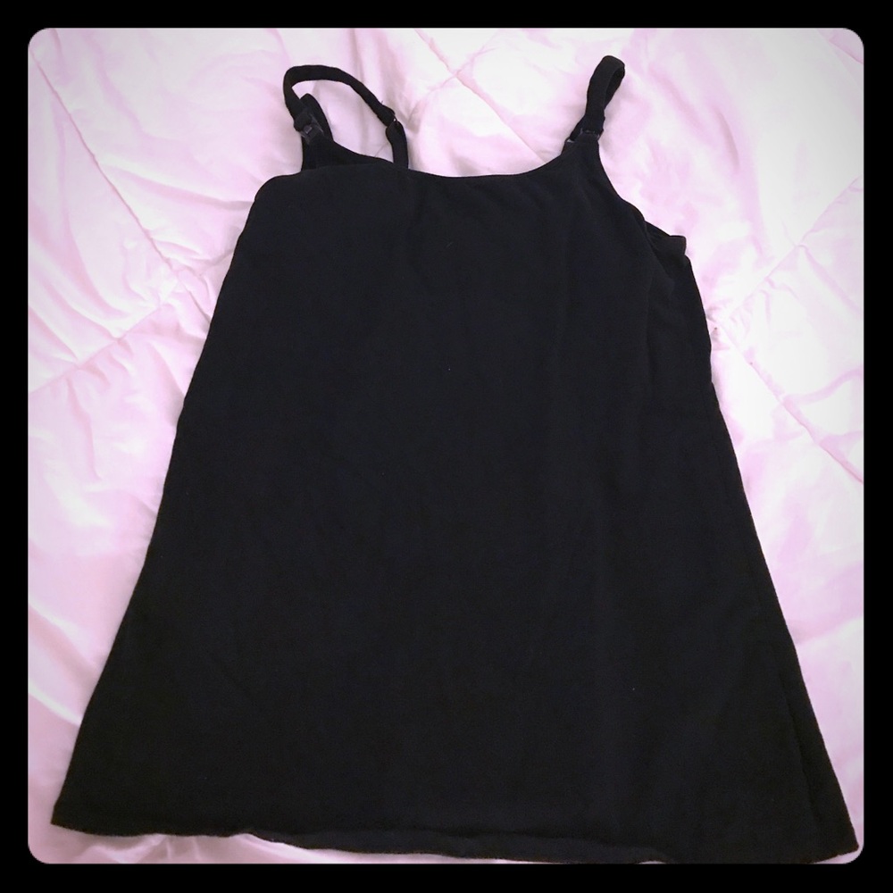 New black nursing tank