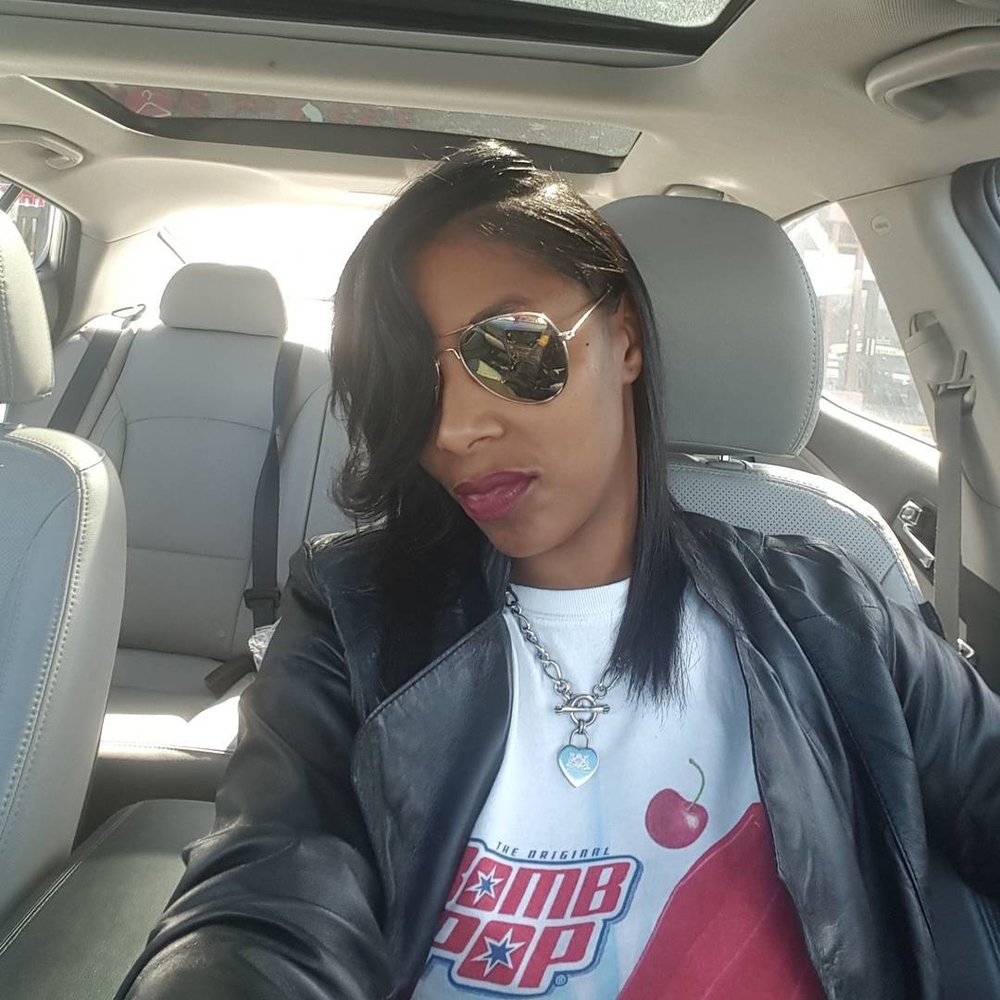 Meet your Posher, Laquala