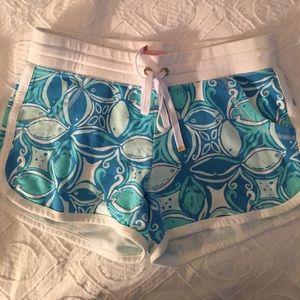 Lilly Pulitzer shorts small Lilly Pulitzer shorts small