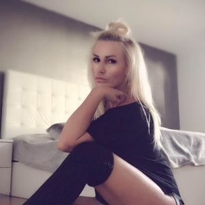 Meet your Posher, Magdalena