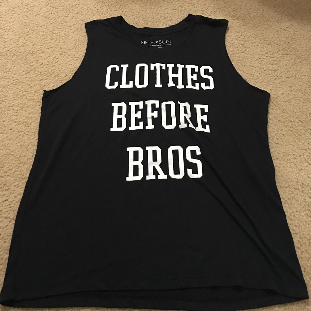 Women's muscle tank like new!