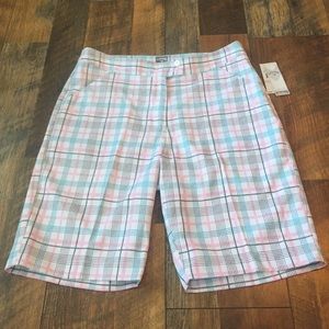 Callaway opti•dri golf shorts, size 6.