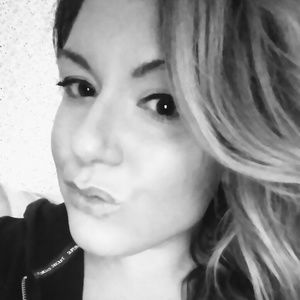 Meet your Posher, Jeni