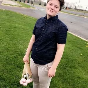 Meet your Posher, Alexis