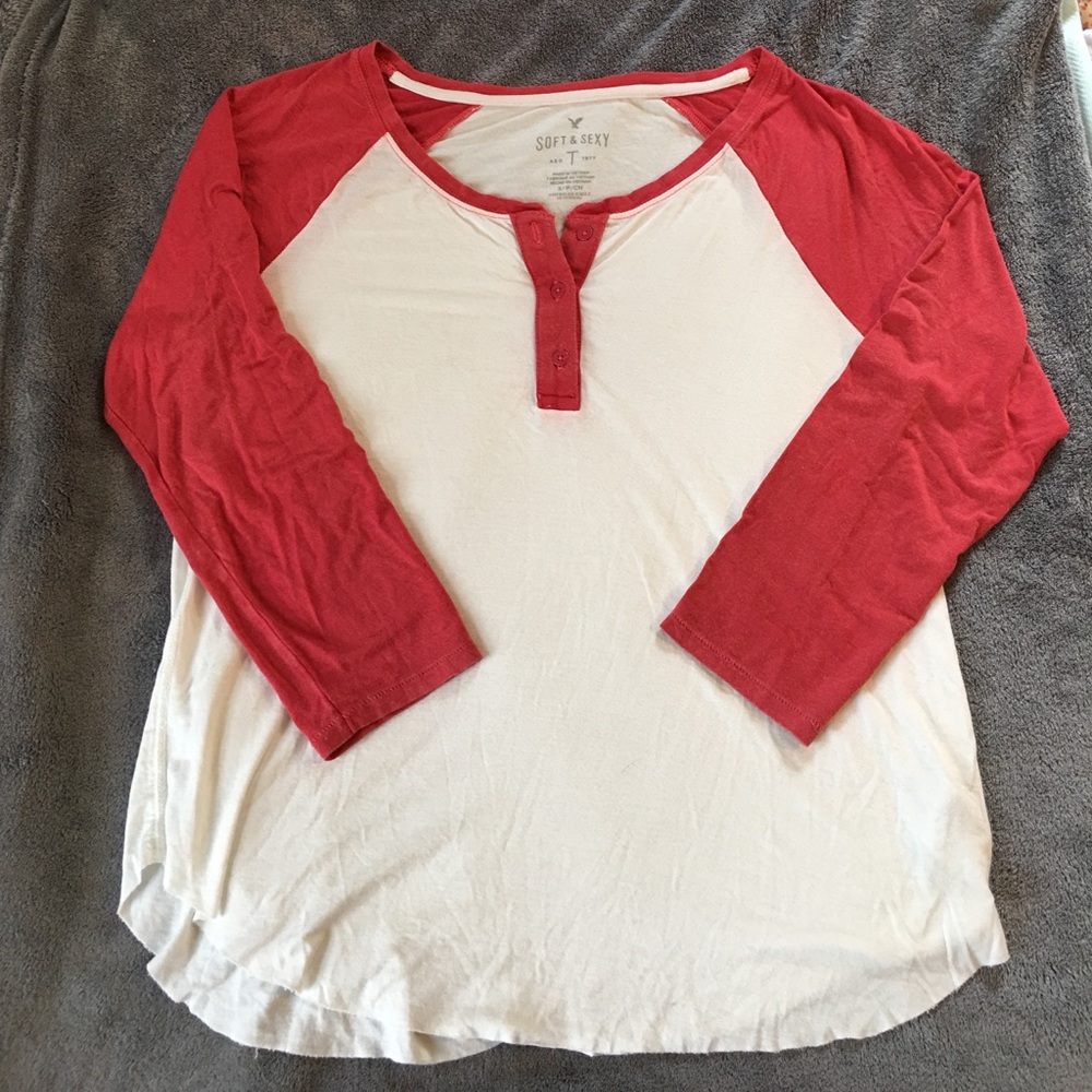 American Eagle Soft & Sexy Raglan 3/4 sleeve tee