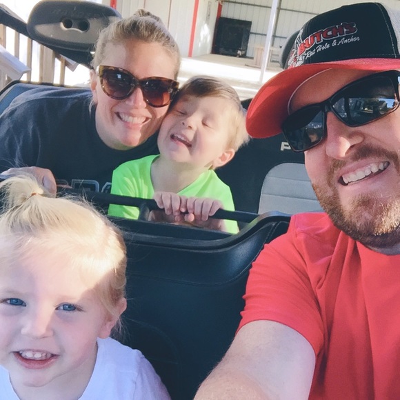 Meet your Posher, Diana - Picture 1 of 1