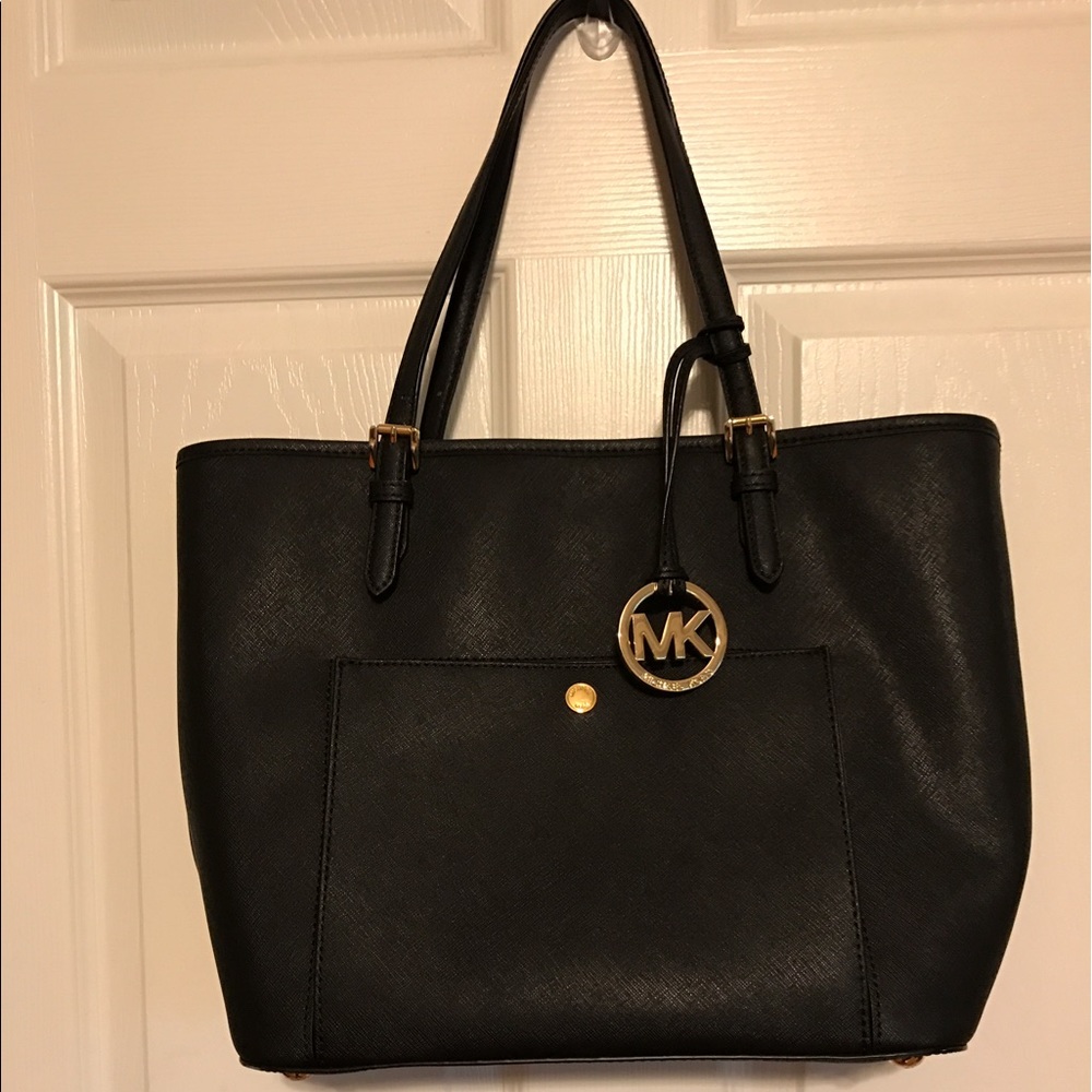 Michael Kors Jet set bag
