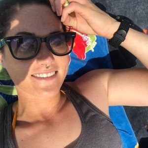 Meet your Posher, Sam