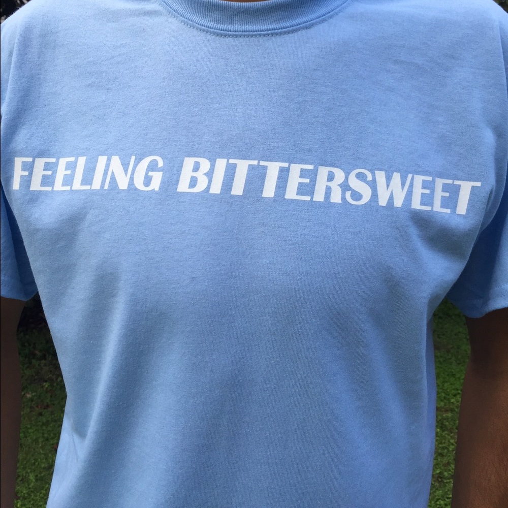 Short sleeve tees w graphic