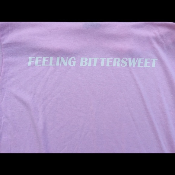 Short sleeve tees w graphic - Picture 2 of 2