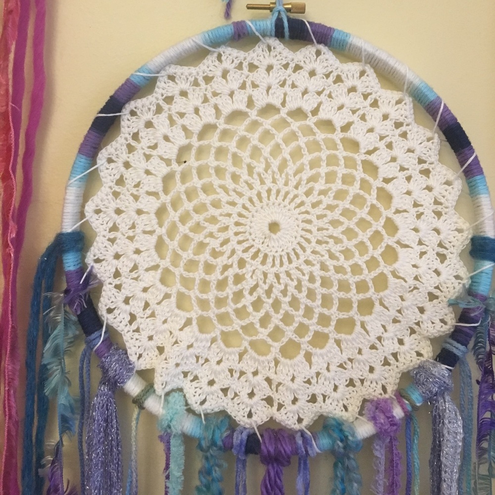Handmade dream catcher - Picture 3 of 4